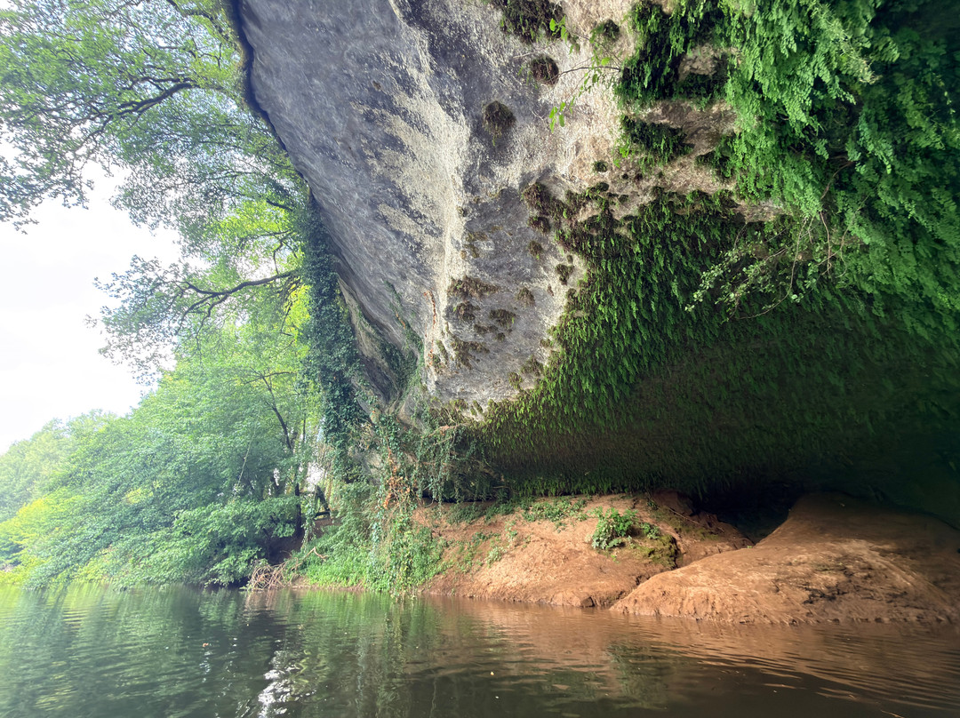 Canoë Family-Saint-Leon-sur-Vezere必去景点