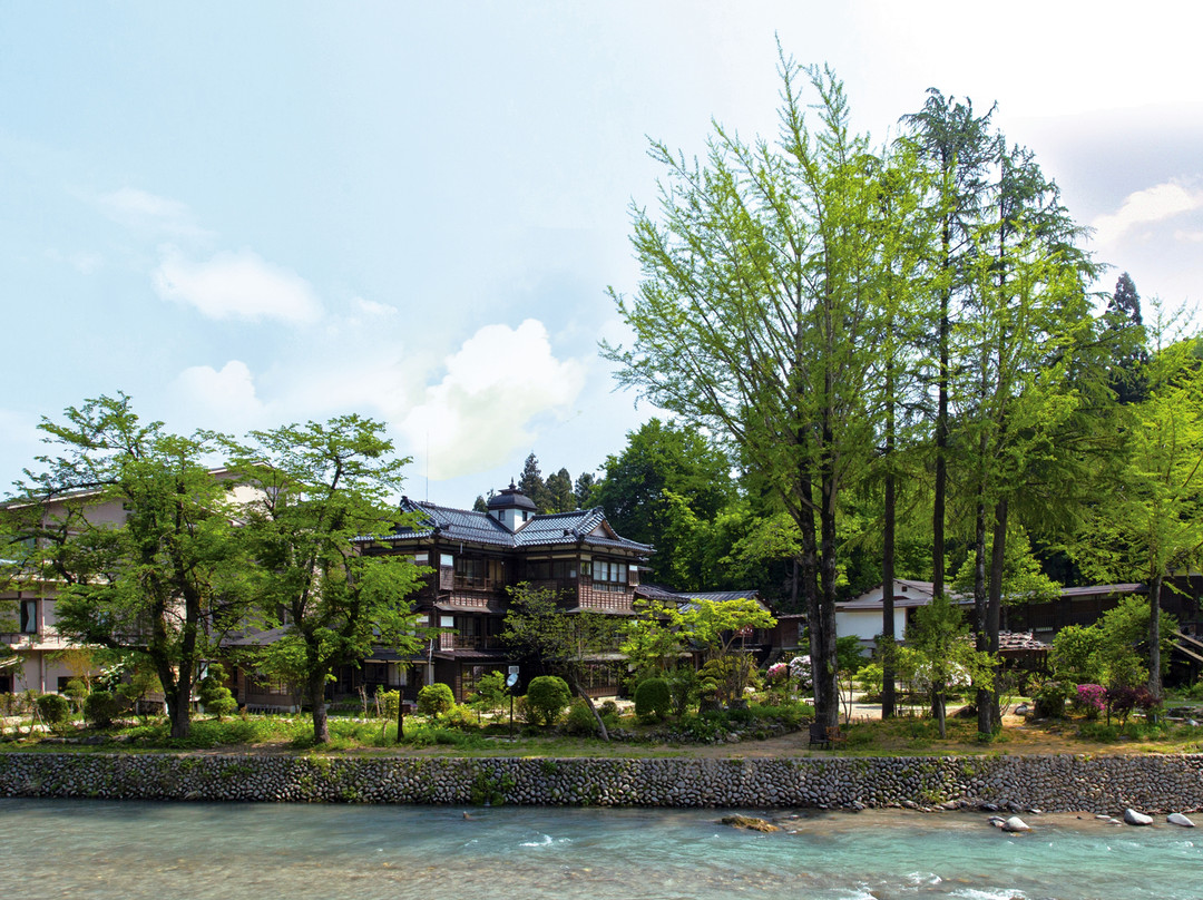嵐渓荘旅馆