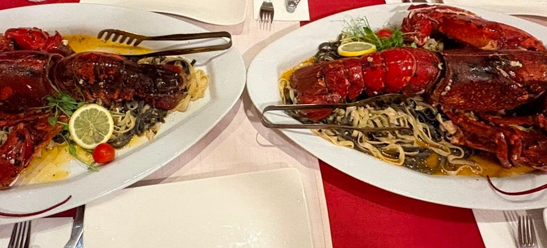 卡尔皮摩尔酒店主图