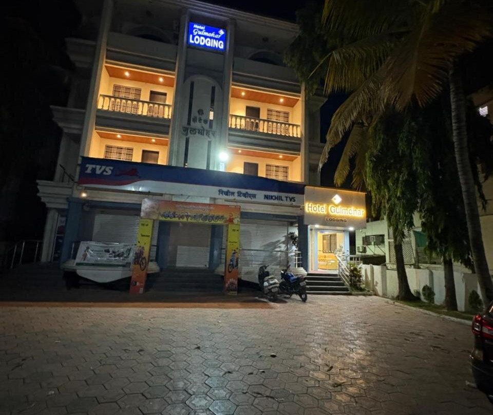 Hotel Gulmohar