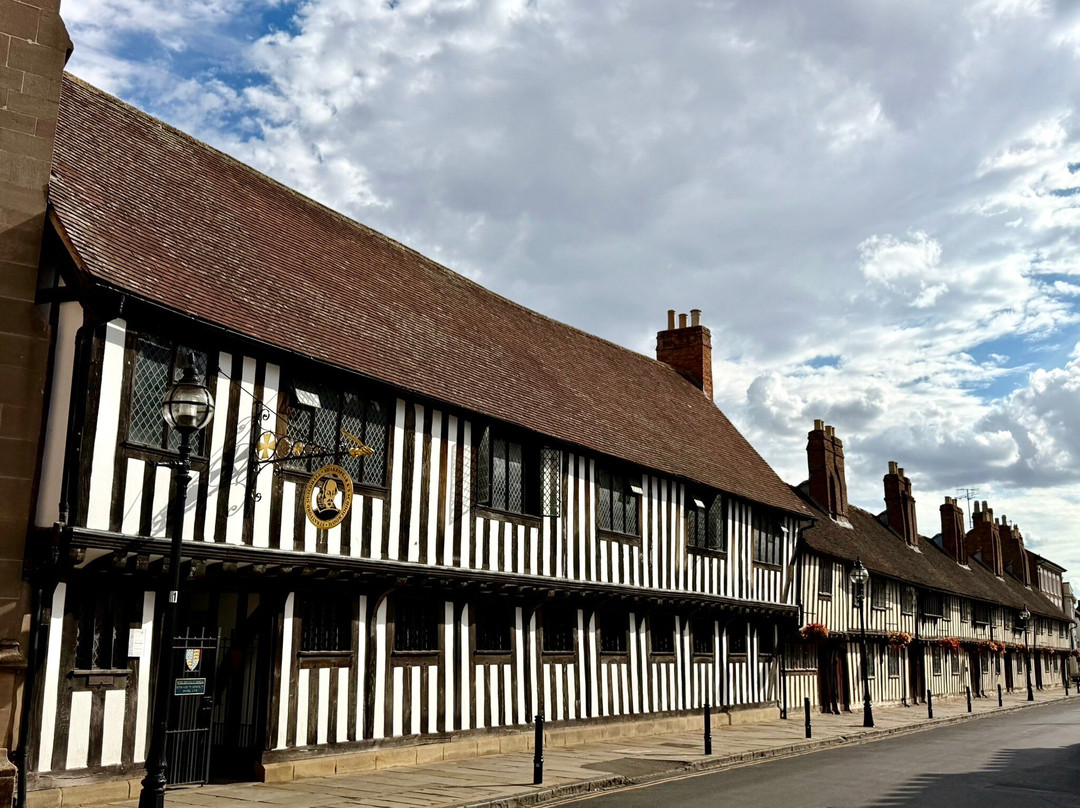 The Almshouses-埃文河畔斯特拉特福必去景点