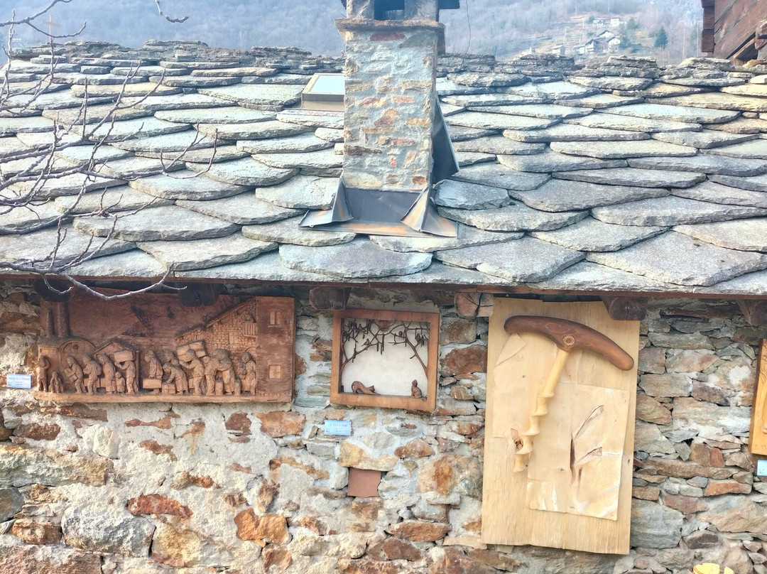 Villaggio di Chemp-Perloz必去景点