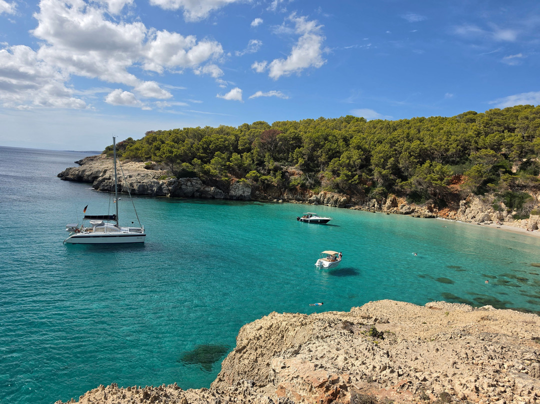 Cala Escorxada-Migjorn Gran必去景点