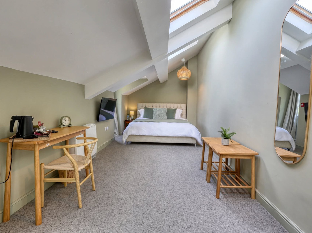 Riverside Guest House主图