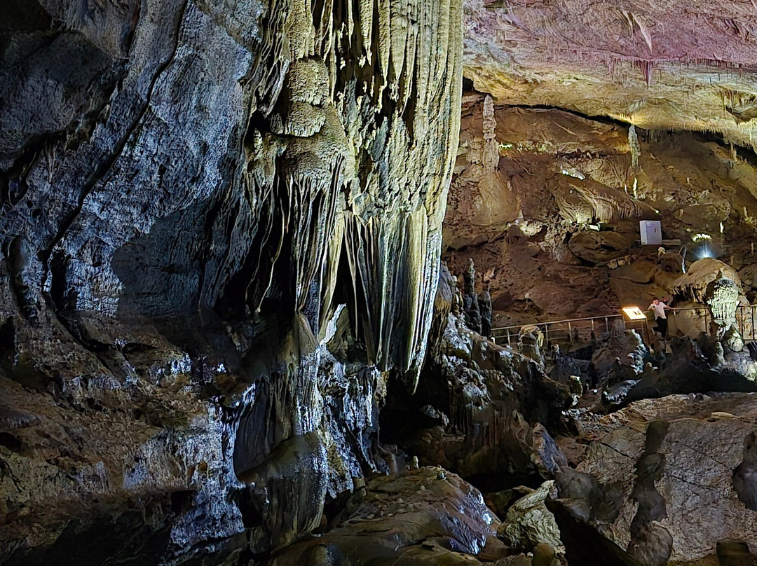Prometheus Cave-Kumistavi必去景点