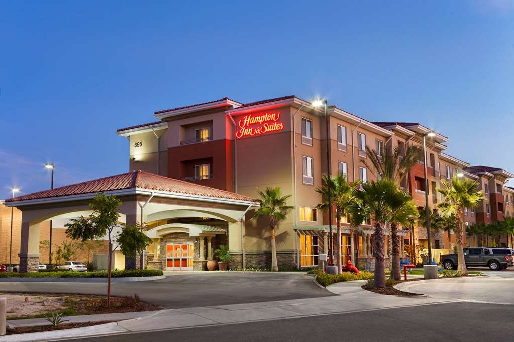 Hampton Inn & Suites San Bernardino-官方