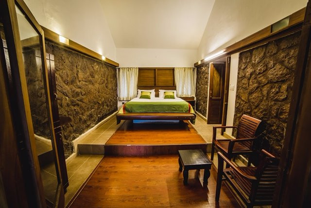 Anakulam酒店住宿-Deep Woods Resort