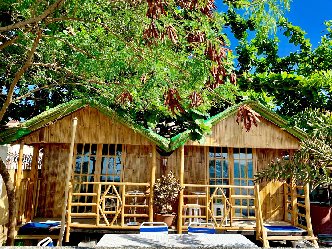 Johan's Beach And Dive Resort