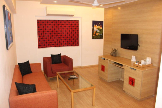 红狐由柠檬树酒店，齐普尔