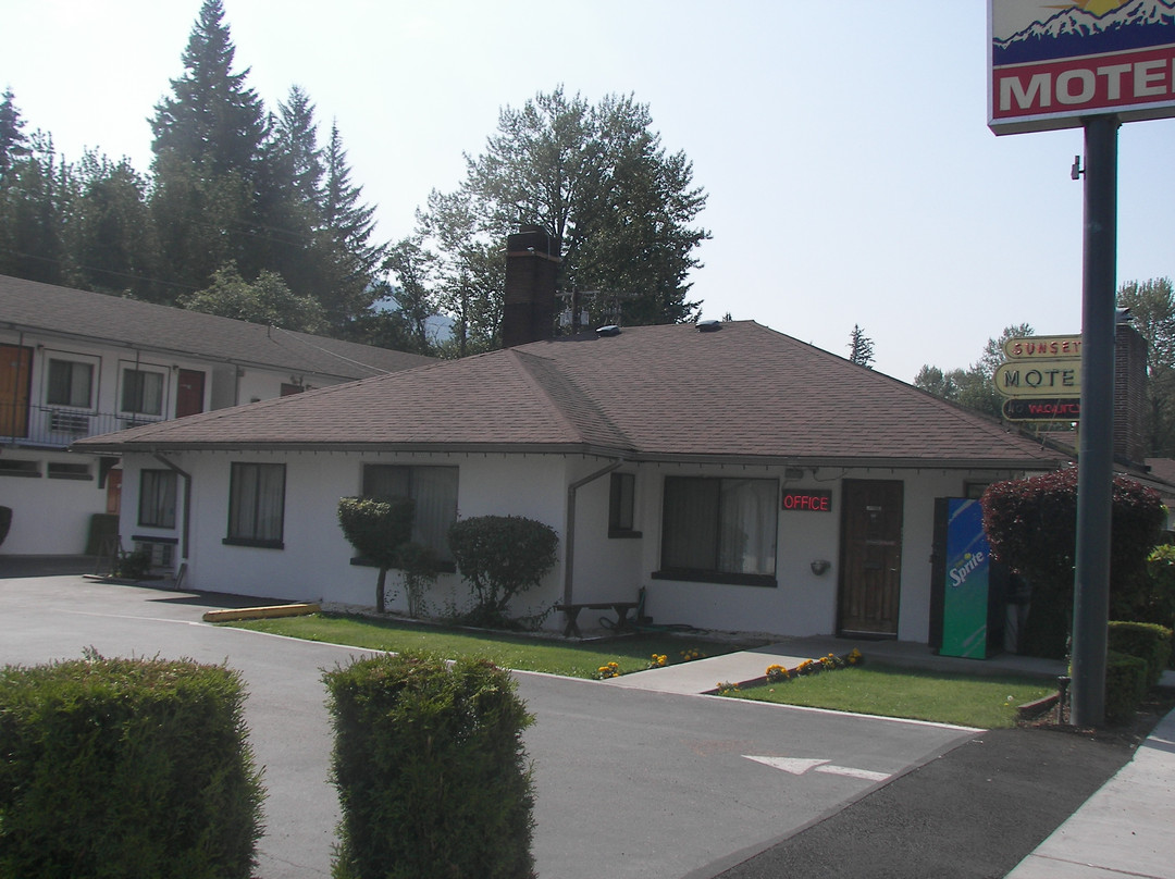 Sunset Motel