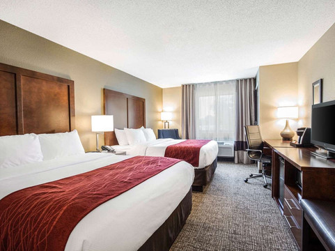 拉波特舒适酒店主图