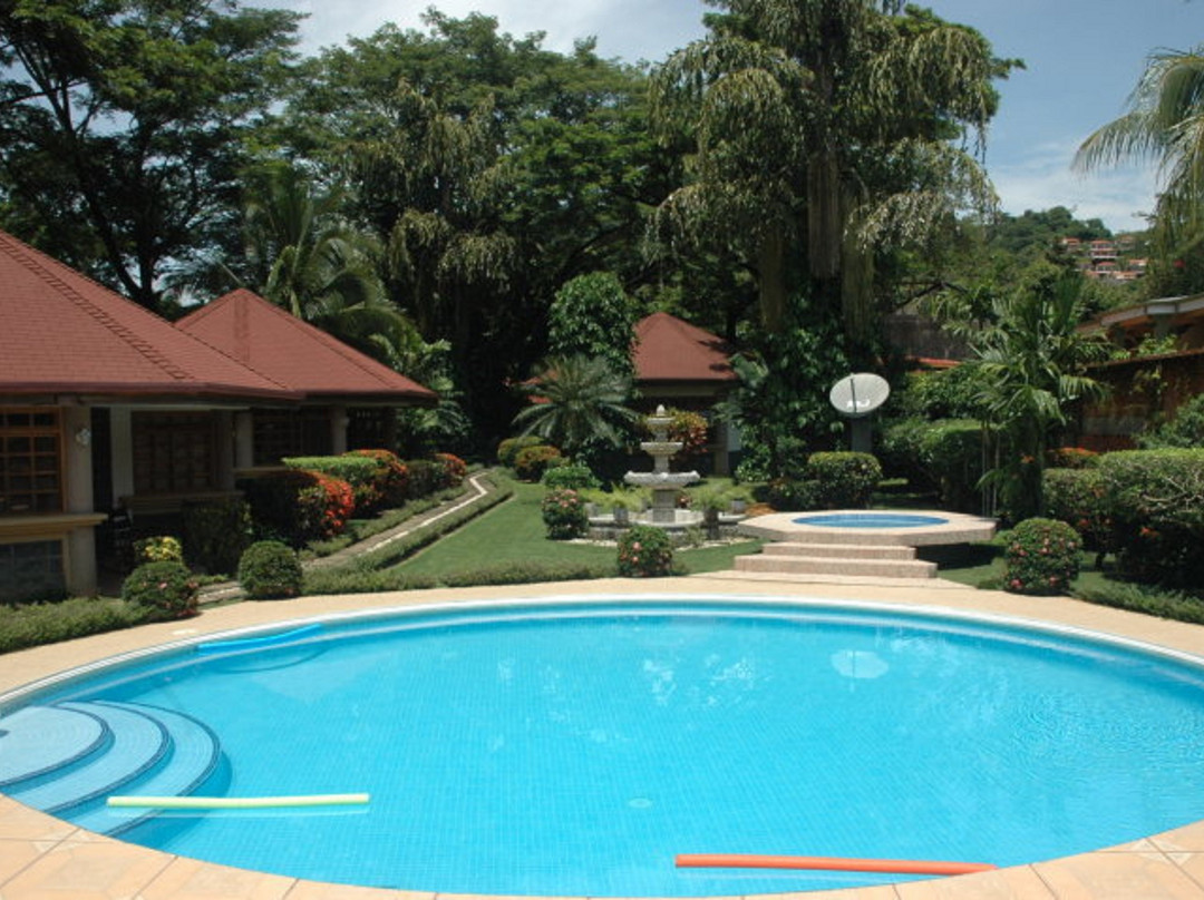 Villas Acacia Beach & Garden Hotel主图