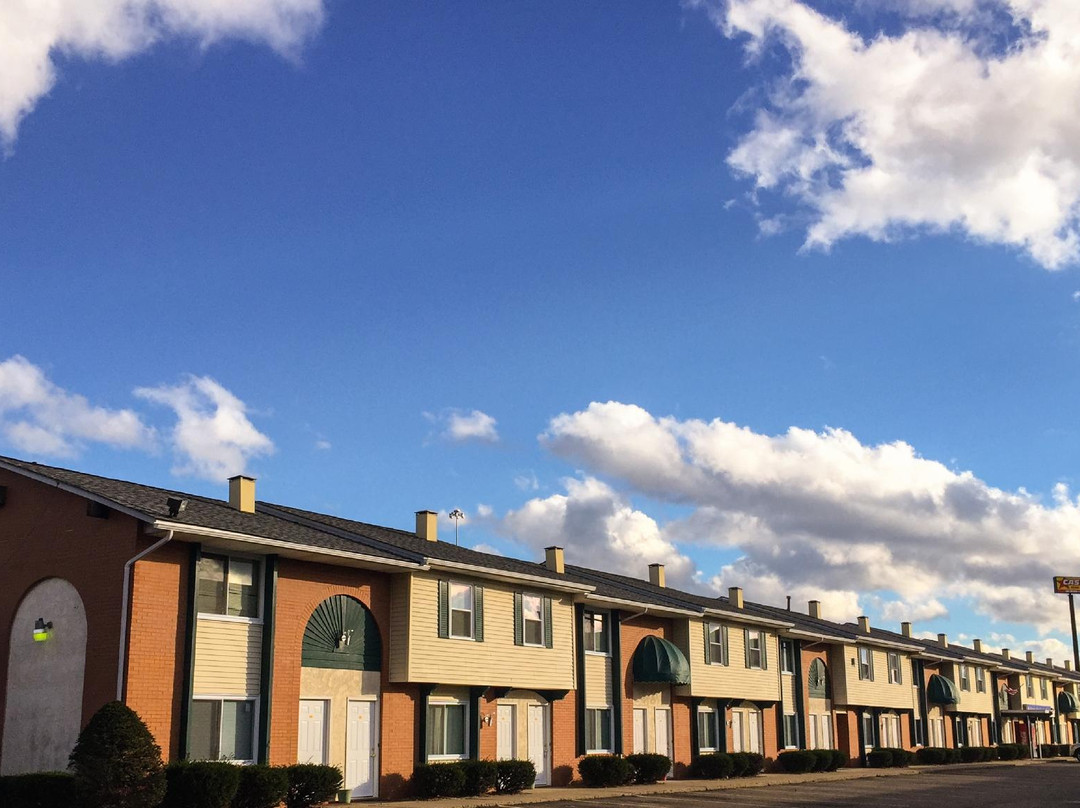 Magnuson Hotel Extended Stay Canton Ohio