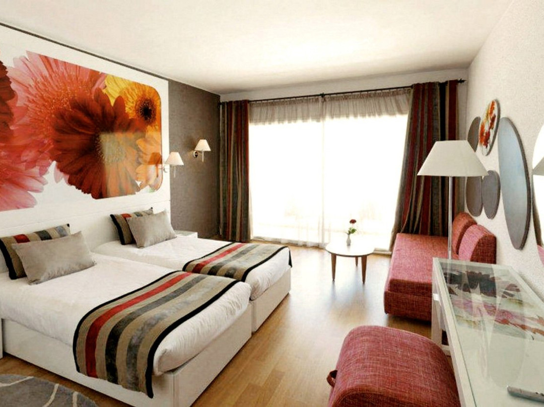 One Resort Jockey主图