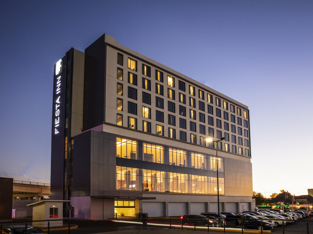 Fiesta Inn Aguascalientes Patio主图