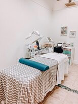 Paradise Wellness Med Spa-博蒙特必去景点