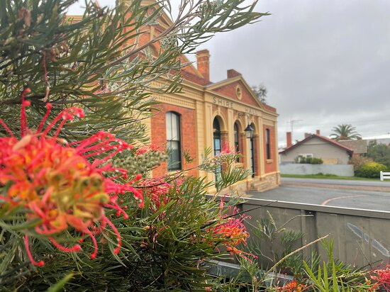Shire Hall-拉什沃思必去景点