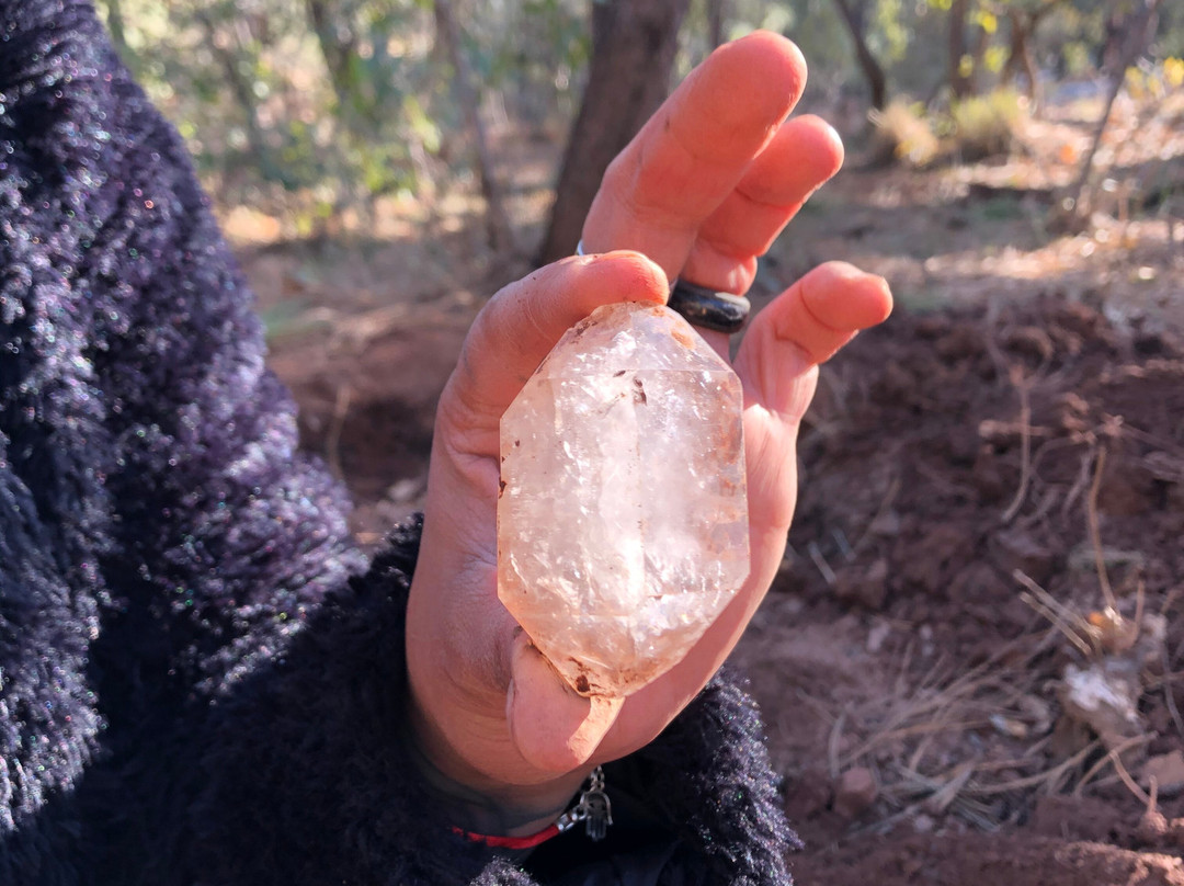 Diamond Point Quartz Crystals-Payson必去景点
