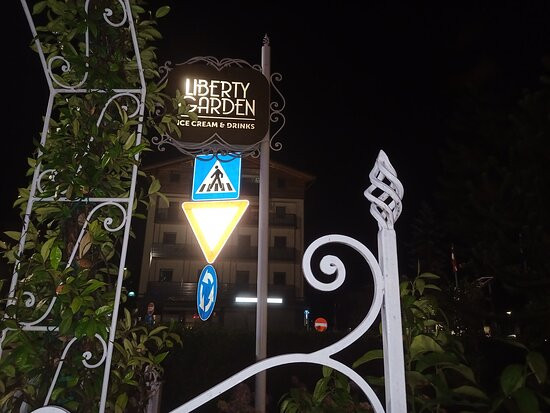 Liberty Hotel Male主图
