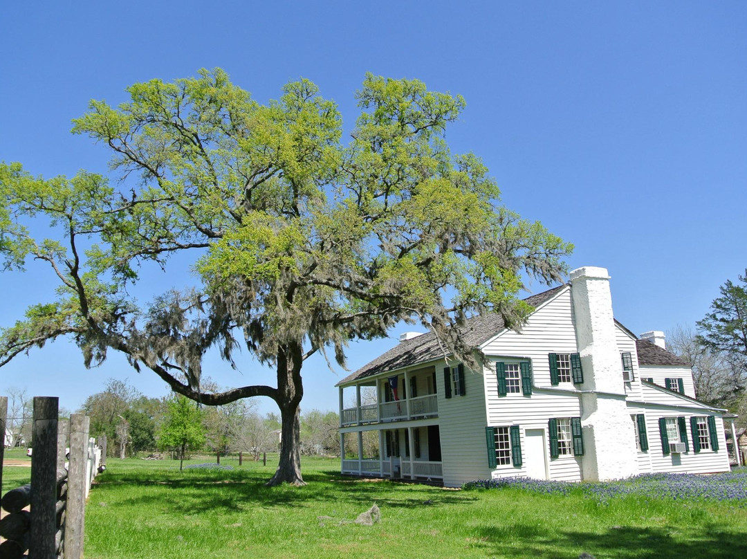 Fanthorp Inn State Historic Site景点图片