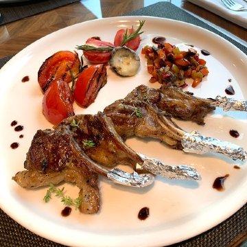 Holiday Inn Bursa - City Centre by IHG-餐饮