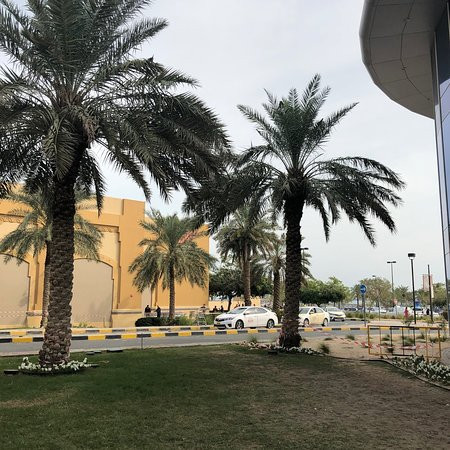 Al - kout Mall景点图片