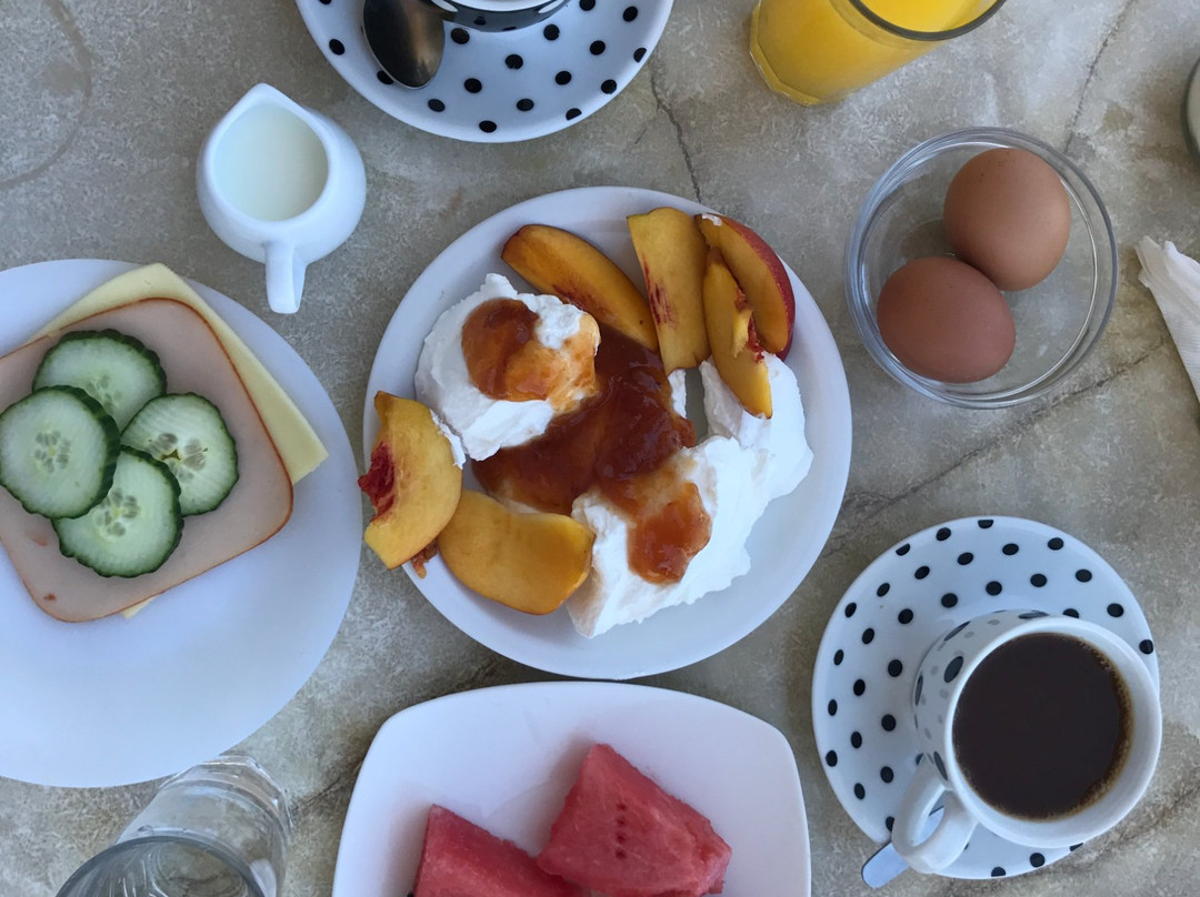 Ataviros Hotel主图