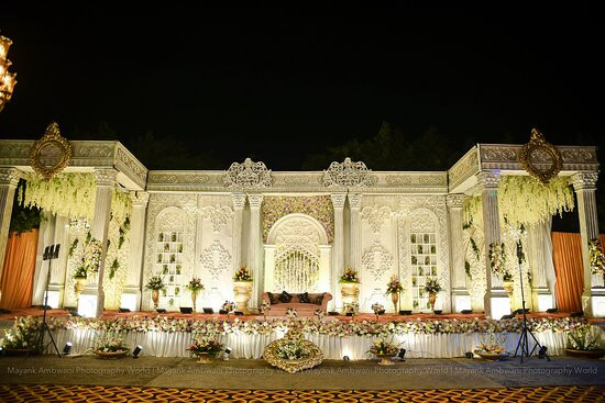 Maa Kripa Hotel & Banquets主图