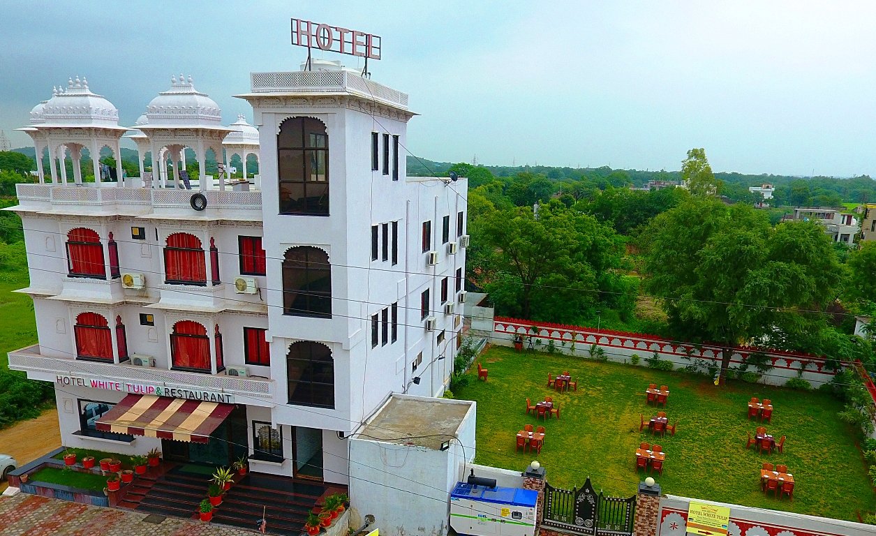 Hotel White Tulip-家庭/游戏区
