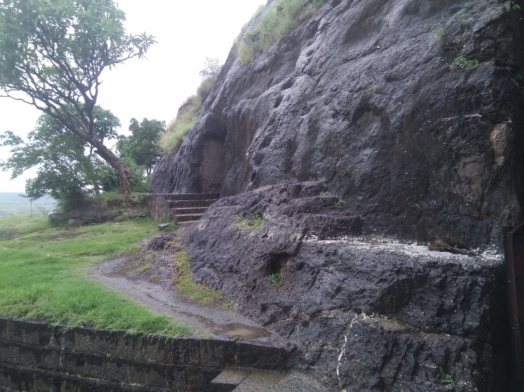 Takali Dhokeshwar - Cave Temple of Shiva景点图片