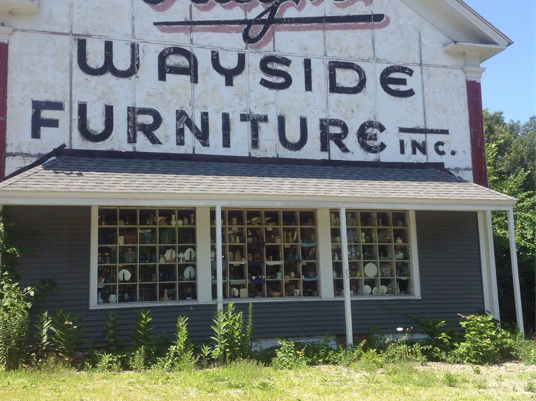 Wayside Antiques & Collectibles景点图片