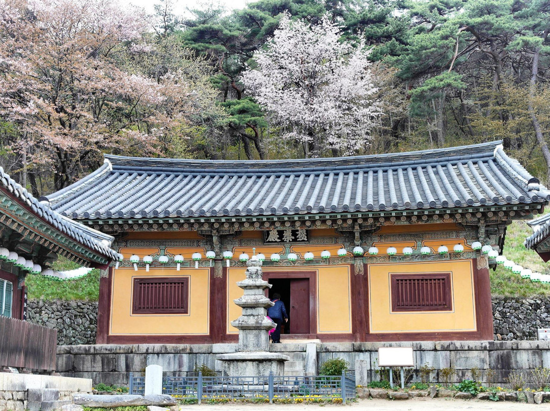 Bongjeongsa Temple