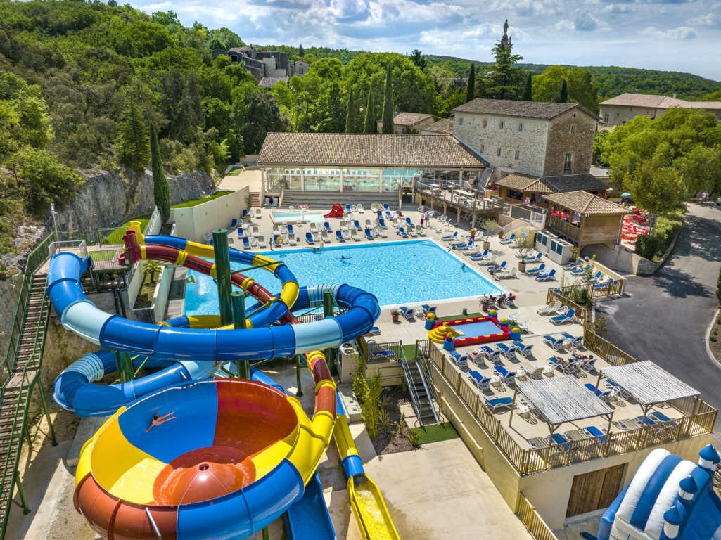 Camping Clicochic Château de Boisson