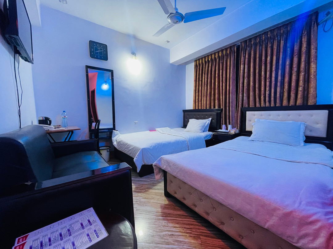 Hotel Raiyan International