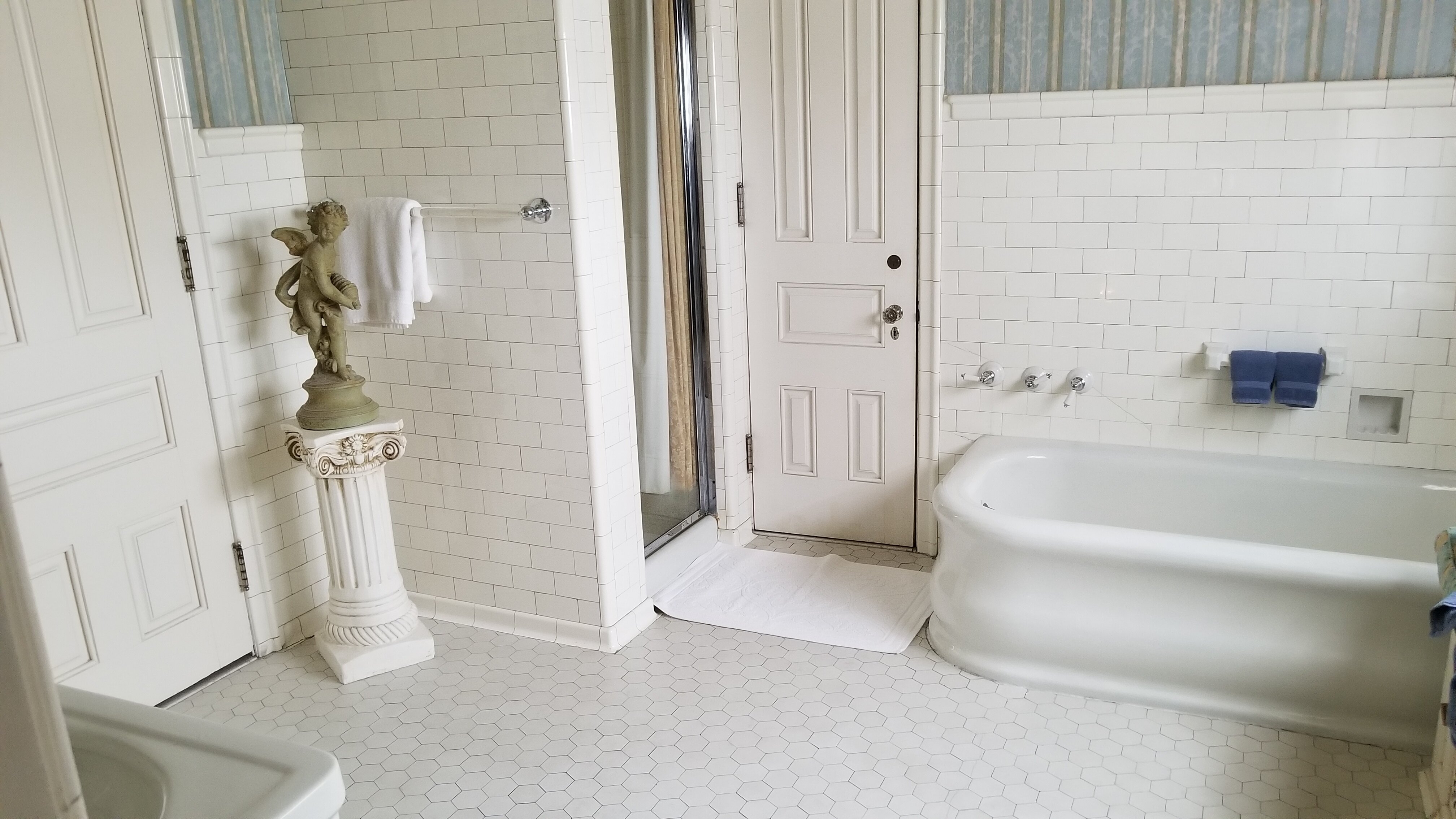 Alexander Mansion Bed & Breakfast-浴室