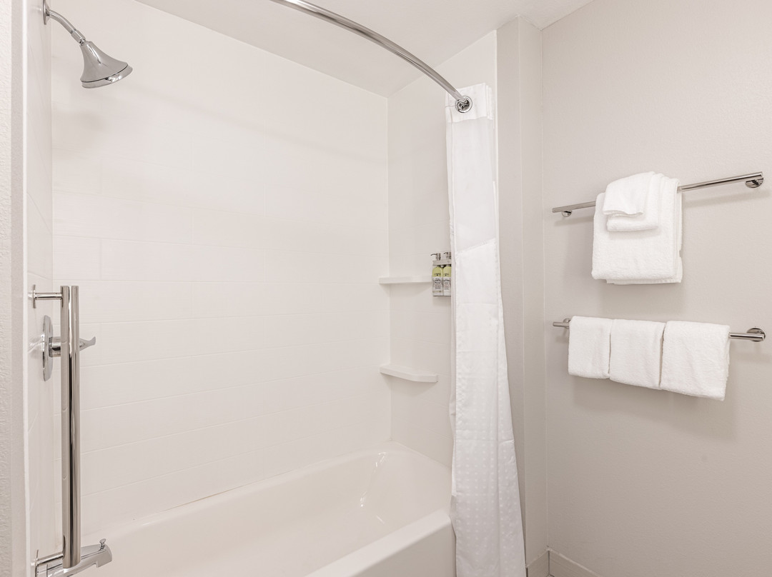 Holiday Inn Express & Suites Rantoul By IHG主图