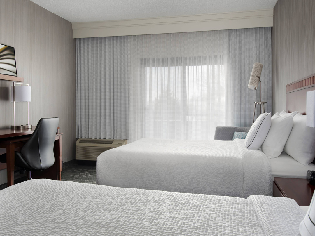 Courtyard by Marriott Syracuse Carrier Circle主图