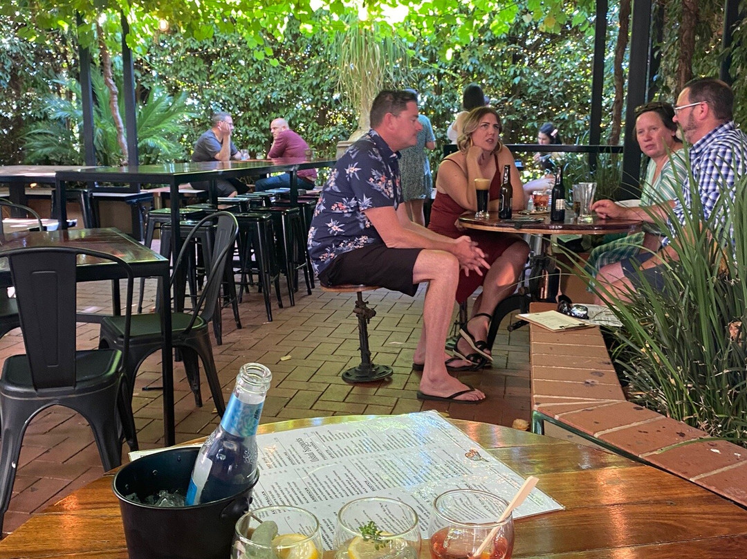 Fossey's Ginporium and Whisky Distillery-米尔杜拉必去景点