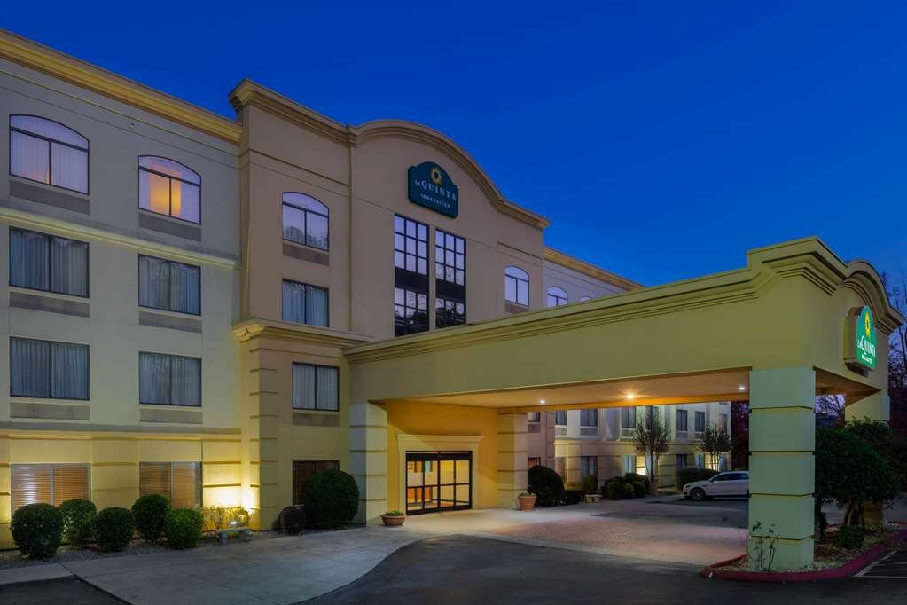 Best Western Plus Dalton Inn主图