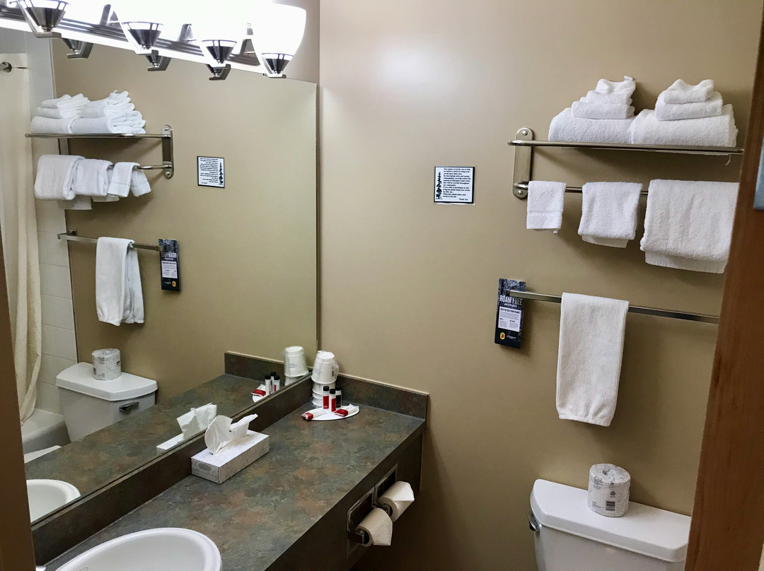 Super 8 by Wyndham Pincher Creek AB主图