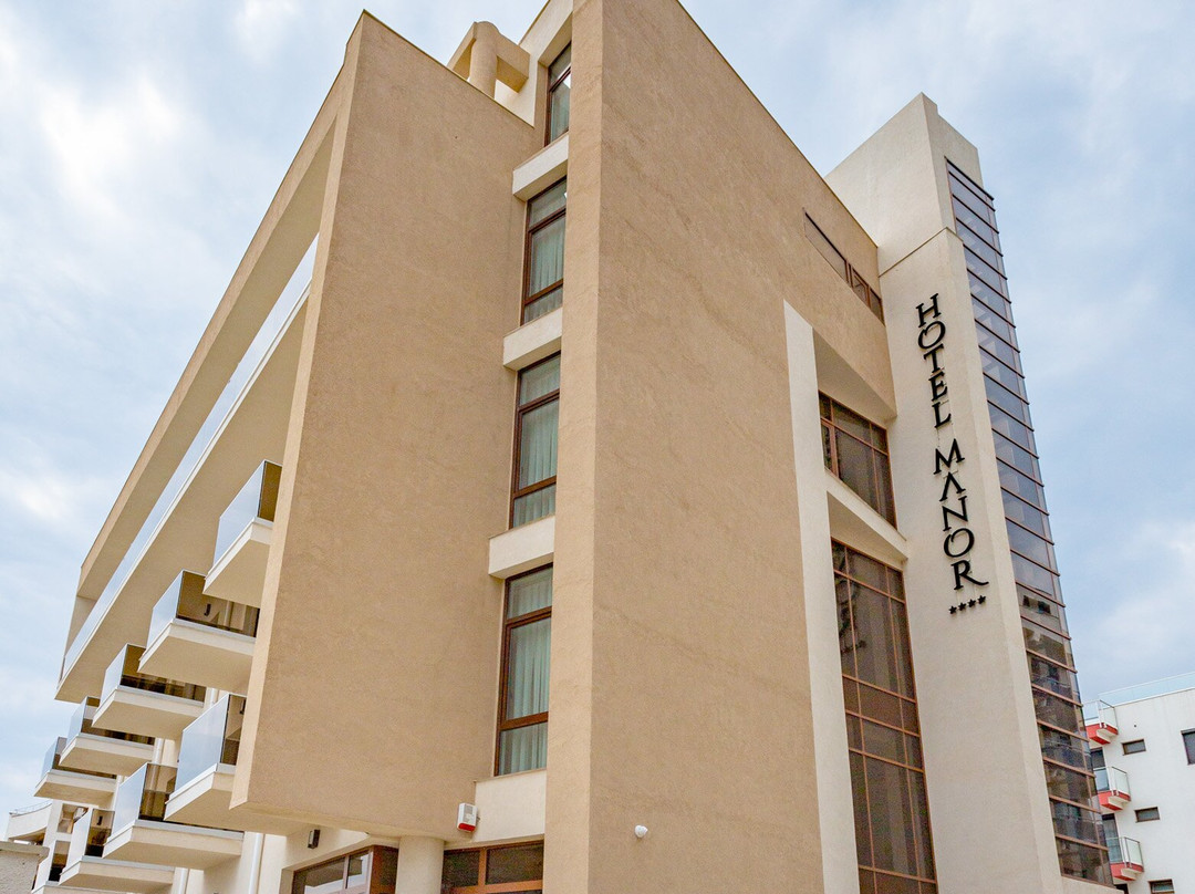 Hotel Manor主图