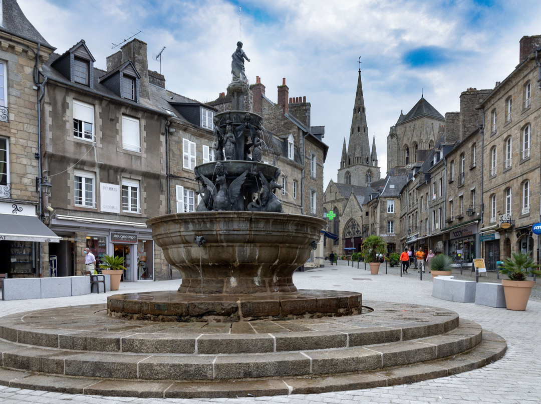 Fontaine de la Plomée-Guingamp必去景点