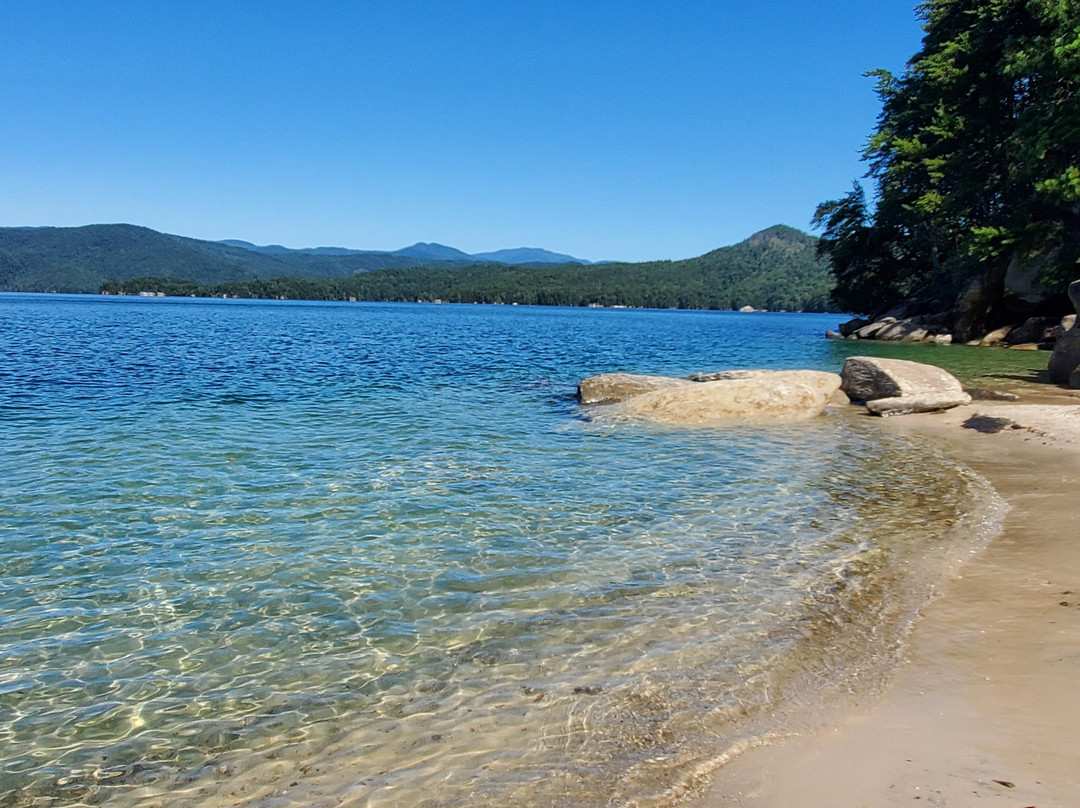 Southern Outlaw Adventures - Lake Jocassee Boat Tours景点图片
