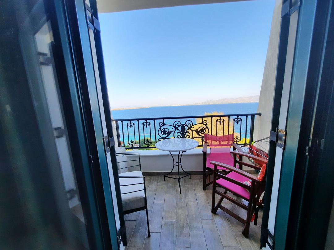 Dionysos Hotel主图