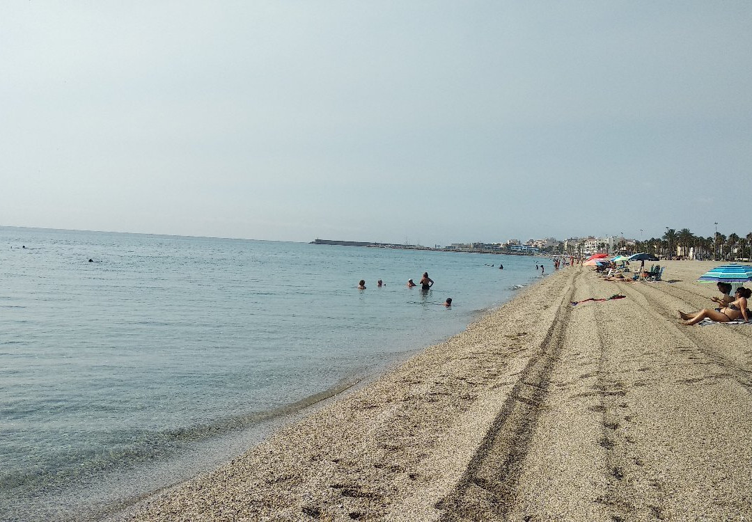 Playa La Romanilla景点图片
