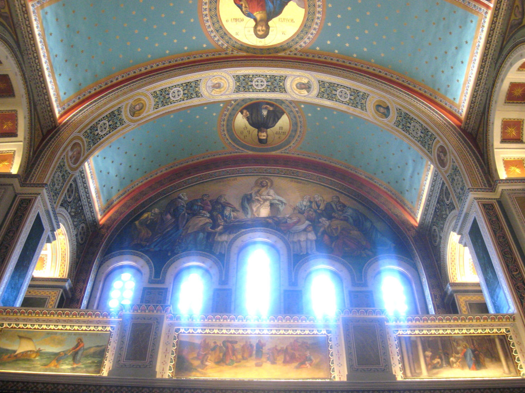 Ekklisia Agios Spiridon-比雷埃夫斯必去景点