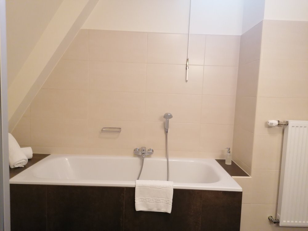 马德兰德酒店主图