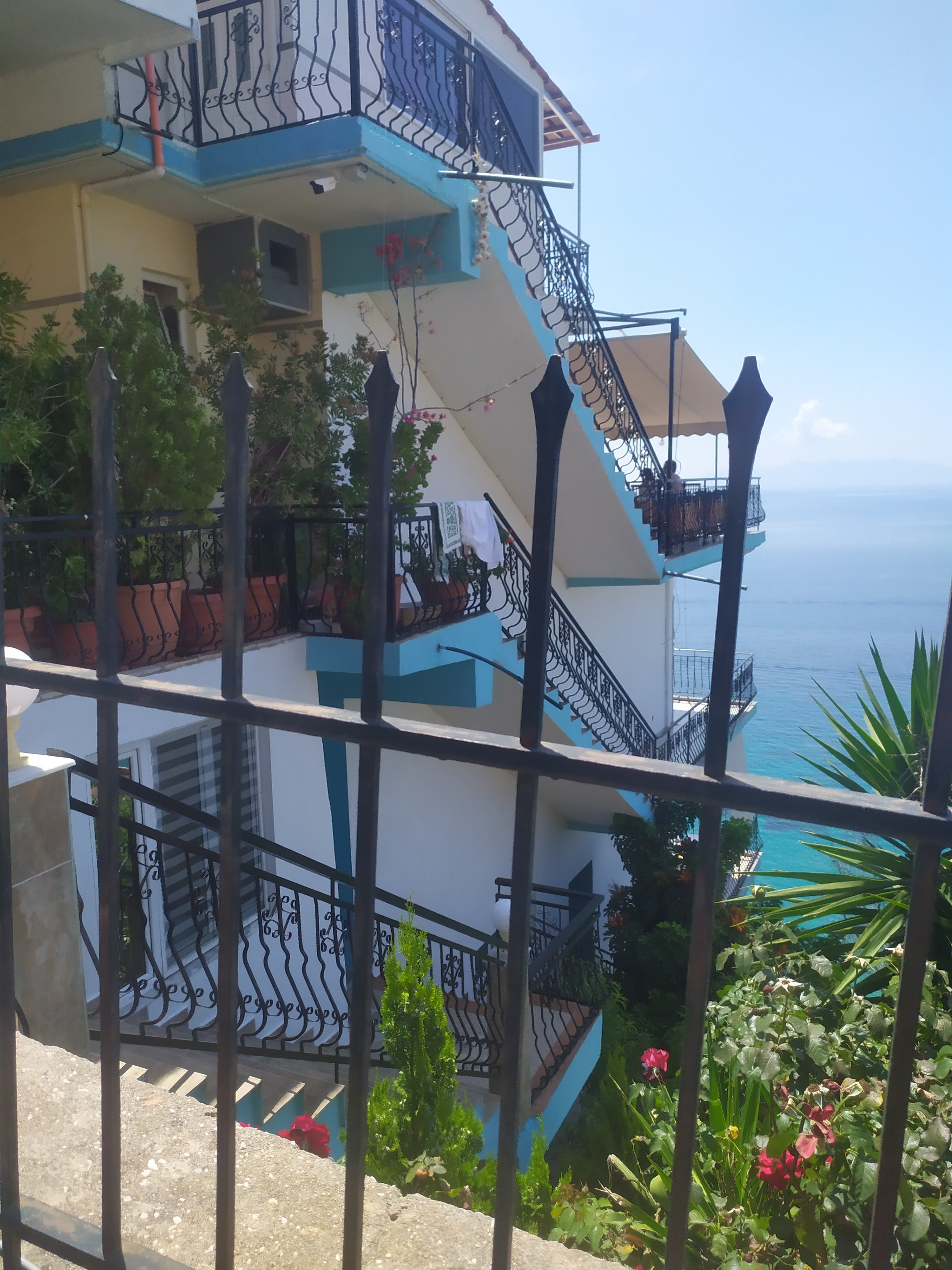 Odhisea Hotel Restaurant-浴室