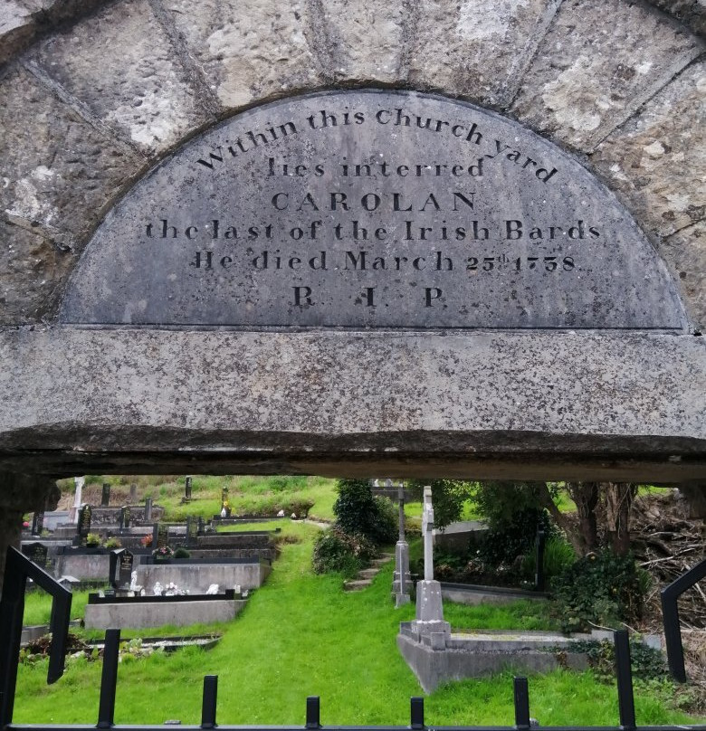 Kilronan Abbey, Turlough O'Carolan's grave, Irish Bard景点图片