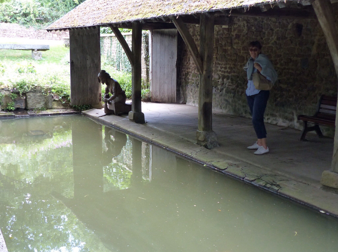 Chateau de Lassay-Lassay-les-Chateaux必去景点